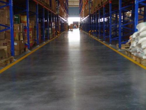 網(wǎng)銷(xiāo)時(shí)代下的倉(cāng)庫(kù)環(huán)氧地坪漆竟然如此重要？