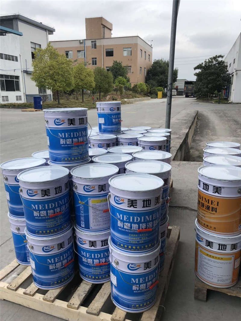 清遠(yuǎn)地坪漆施工在陰雨天時(shí)會(huì)出現(xiàn)什么問(wèn)題？