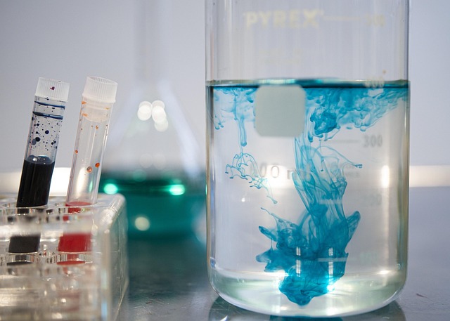熱敏催化劑SA-1的工業化生產和質量控制，確保聚氨酯產品的批量穩定生產。